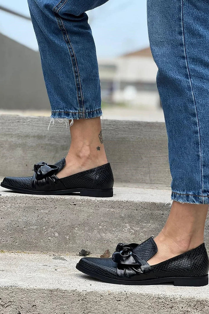 Belle | Women's Black Bow Loafers