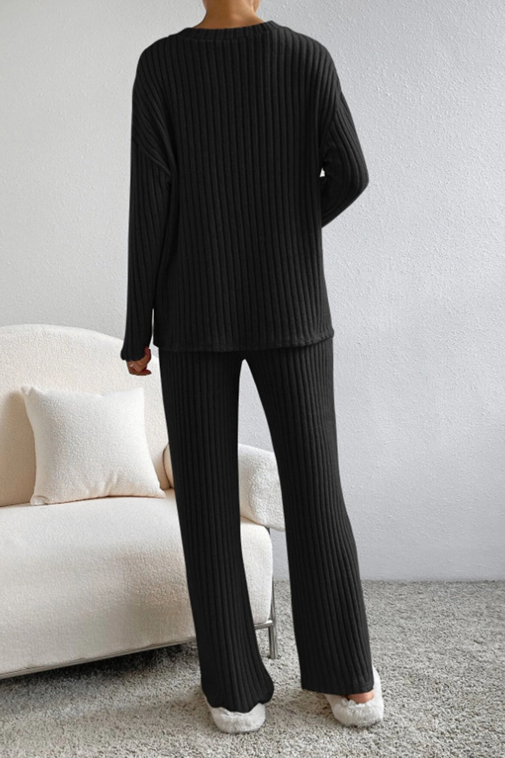 Lyra | Women's Ribbed V-Neck Top and Pants Set