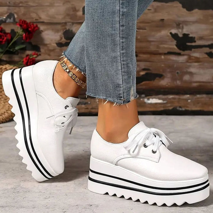 Women's Lace-Up Platform Oxford Sneakers Striped Sole