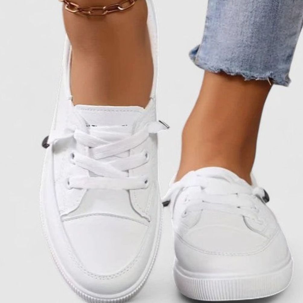 Women's Orthopedic Lace-Up Low-Top Cushioned Sneakers - White
