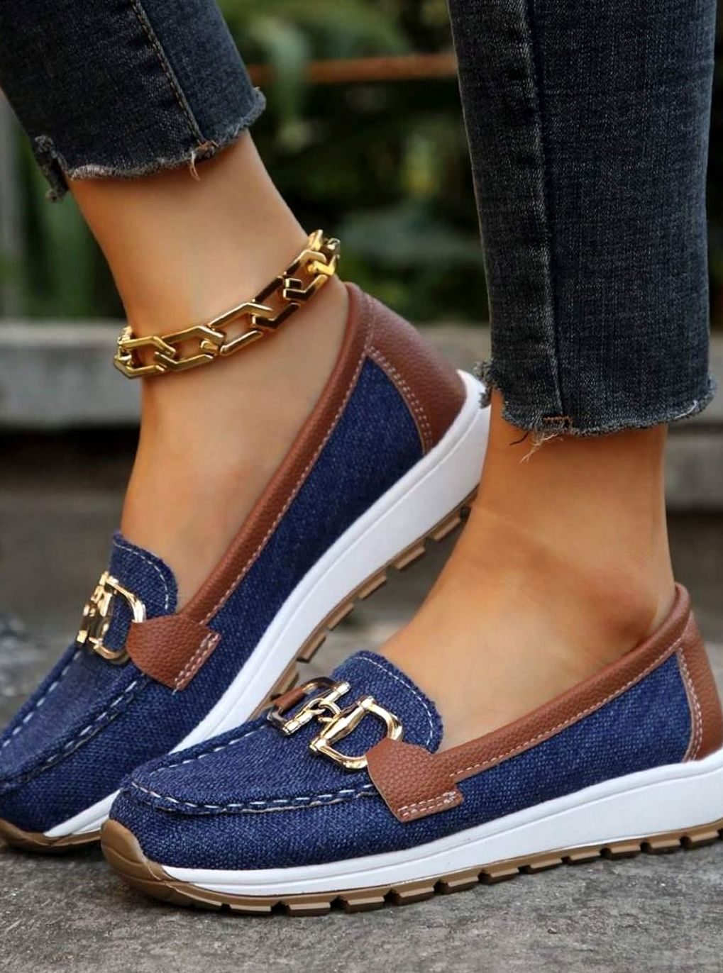 Women's Wide-Fit Orthopedic Loafers Gold-Buckle Non-Slip Rubber Sole - Navy
